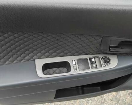 Сірий ВАЗ 2170 Priora, об'ємом двигуна 1.6 л та пробігом 250 тис. км за 2300 $, фото 2 на Automoto.ua