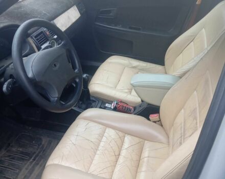 Сірий ВАЗ 2170 Priora, об'ємом двигуна 1.6 л та пробігом 200 тис. км за 1500 $, фото 4 на Automoto.ua