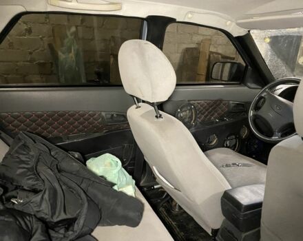 Сірий ВАЗ 2170 Priora, об'ємом двигуна 1.6 л та пробігом 220 тис. км за 2000 $, фото 7 на Automoto.ua