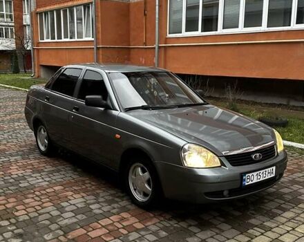 Серый ВАЗ 2170 Priora, объемом двигателя 1.6 л и пробегом 250 тыс. км за 2150 $, фото 2 на Automoto.ua