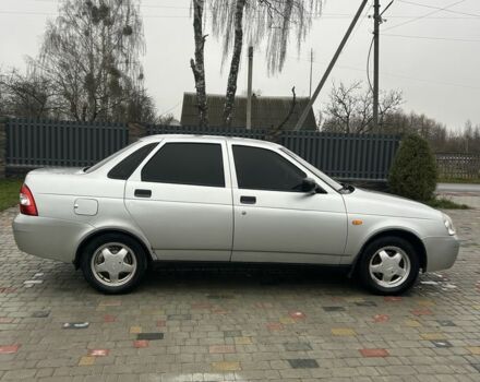 Серый ВАЗ 2170 Priora, объемом двигателя 1.6 л и пробегом 3 тыс. км за 1800 $, фото 2 на Automoto.ua