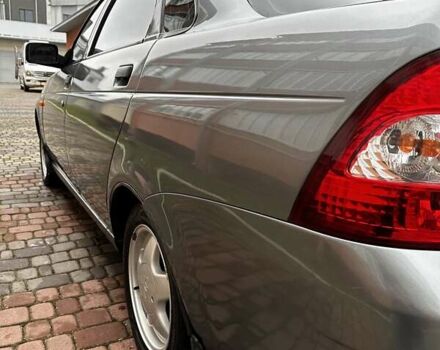 Серый ВАЗ 2170 Priora, объемом двигателя 1.6 л и пробегом 250 тыс. км за 2150 $, фото 11 на Automoto.ua