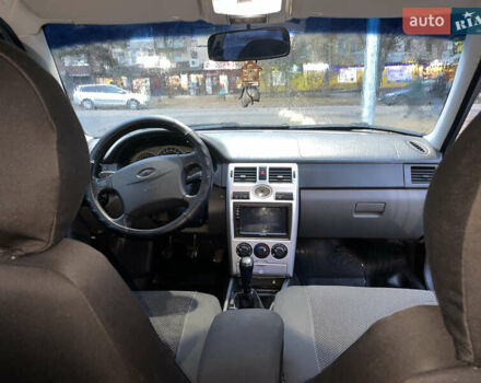 Сірий ВАЗ 2170 Priora, об'ємом двигуна 1.6 л та пробігом 235 тис. км за 2400 $, фото 4 на Automoto.ua