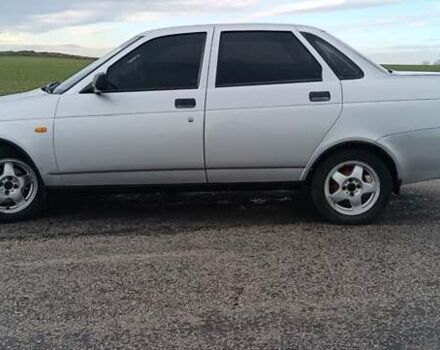 Сірий ВАЗ 2170 Priora, об'ємом двигуна 1.6 л та пробігом 178 тис. км за 2550 $, фото 1 на Automoto.ua