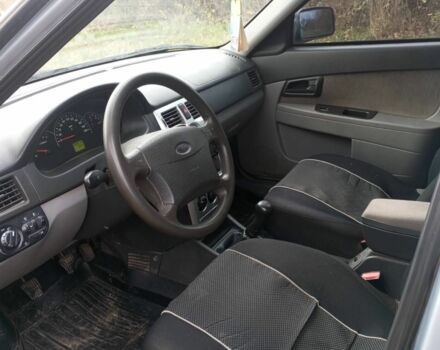 ВАЗ 2170 Priora 2007 у Нежине на Automoto.ua Сірий ВАЗ 2170 Priora, об'ємом двигуна 1.6 л та пробігом 180 тис. км за 2500 $, фото 6 на Automoto.ua