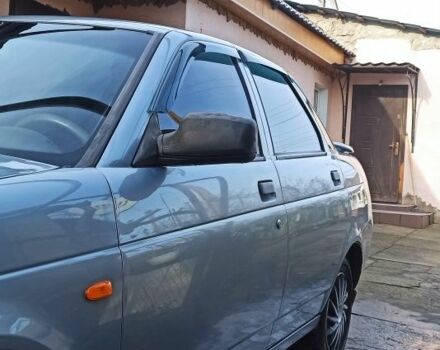 Серый ВАЗ 2170 Priora, объемом двигателя 1.6 л и пробегом 220 тыс. км за 3100 $, фото 1 на Automoto.ua