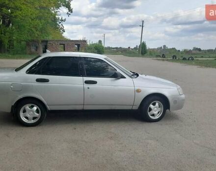 ВАЗ 2170 Priora 2007 у Умани на Automoto.ua Сірий ВАЗ 2170 Priora, об'ємом двигуна 1.6 л та пробігом 310 тис. км за 2400 $, фото 1 на Automoto.ua