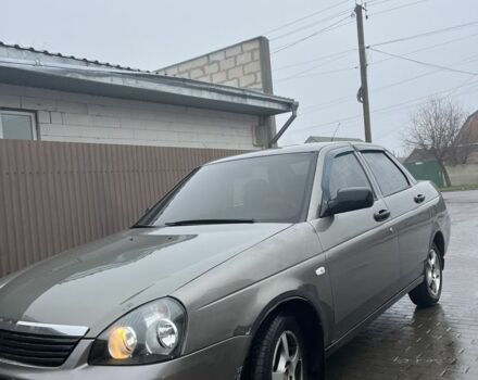 Сірий ВАЗ 2170 Priora, об'ємом двигуна 1.6 л та пробігом 270 тис. км за 2100 $, фото 2 на Automoto.ua