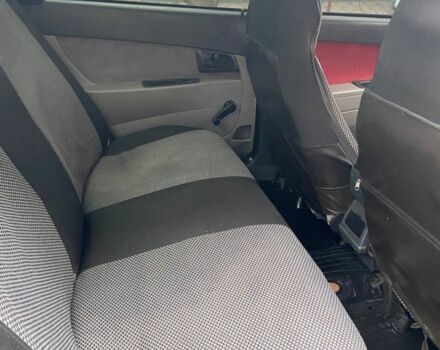 Серый ВАЗ 2170 Priora, объемом двигателя 1.6 л и пробегом 220 тыс. км за 2200 $, фото 4 на Automoto.ua