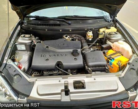 Сірий ВАЗ 2170 Priora, об'ємом двигуна 1.6 л та пробігом 50 тис. км за 4000 $, фото 3 на Automoto.ua