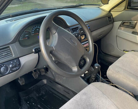 Серый ВАЗ 2170 Priora, объемом двигателя 1.6 л и пробегом 245 тыс. км за 3000 $, фото 6 на Automoto.ua