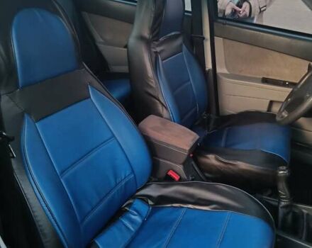Сірий ВАЗ 2170 Priora, об'ємом двигуна 1.6 л та пробігом 222 тис. км за 2000 $, фото 8 на Automoto.ua