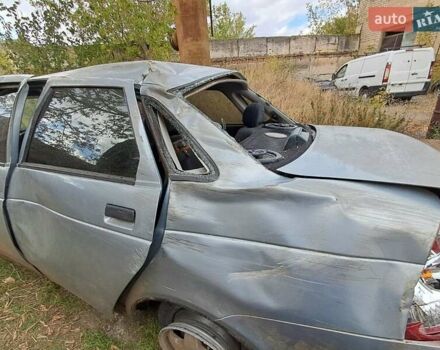 Сірий ВАЗ 2170 Priora, об'ємом двигуна 1.6 л та пробігом 30 тис. км за 1000 $, фото 2 на Automoto.ua