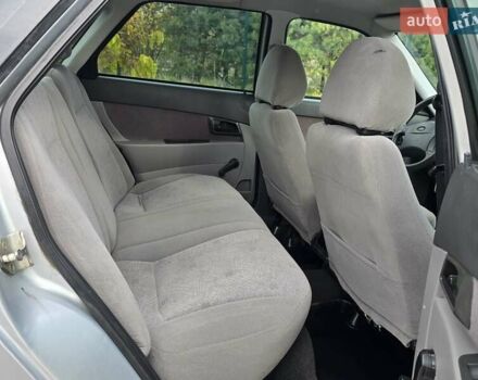 Сірий ВАЗ 2170 Priora, об'ємом двигуна 1.6 л та пробігом 125 тис. км за 1799 $, фото 23 на Automoto.ua