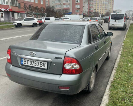 Серый ВАЗ 2170 Priora, объемом двигателя 1.6 л и пробегом 619 тыс. км за 1500 $, фото 1 на Automoto.ua