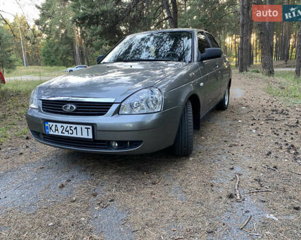 Серый ВАЗ 2170 Priora, объемом двигателя 1.6 л и пробегом 155 тыс. км за 3750 $, фото 2 на Automoto.ua
