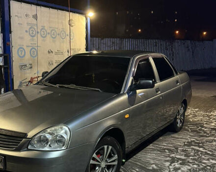 Серый ВАЗ 2170 Priora, объемом двигателя 1.6 л и пробегом 175 тыс. км за 3200 $, фото 2 на Automoto.ua