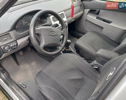 Сірий ВАЗ 2170 Priora, об'ємом двигуна 1.6 л та пробігом 100 тис. км за 3200 $, фото 4 на Automoto.ua