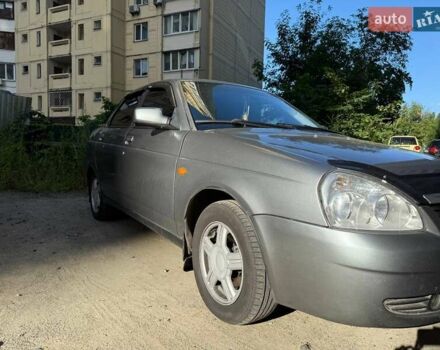 Серый ВАЗ 2170 Priora, объемом двигателя 1.6 л и пробегом 273 тыс. км за 3200 $, фото 4 на Automoto.ua
