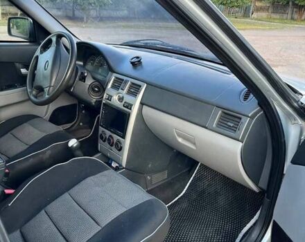 Сірий ВАЗ 2170 Priora, об'ємом двигуна 1.6 л та пробігом 267 тис. км за 2600 $, фото 5 на Automoto.ua