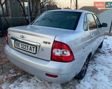 Серый ВАЗ 2170 Priora, объемом двигателя 1.6 л и пробегом 299 тыс. км за 3000 $, фото 1 на Automoto.ua