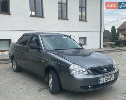 Серый ВАЗ 2170 Priora, объемом двигателя 1.6 л и пробегом 250 тыс. км за 2500 $, фото 3 на Automoto.ua