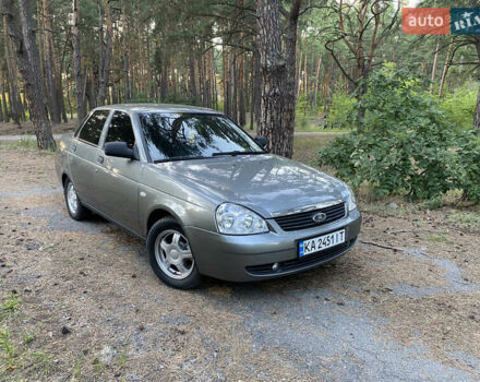 Серый ВАЗ 2170 Priora, объемом двигателя 1.6 л и пробегом 155 тыс. км за 3750 $, фото 1 на Automoto.ua