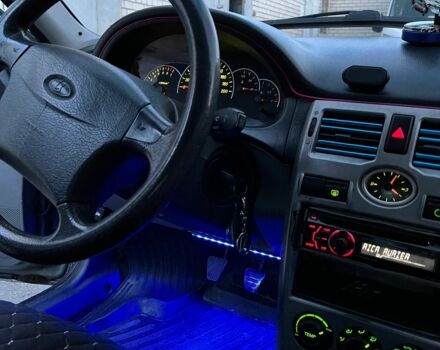 Серый ВАЗ 2170 Priora, объемом двигателя 1.6 л и пробегом 210 тыс. км за 3000 $, фото 11 на Automoto.ua