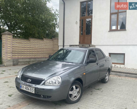 Серый ВАЗ 2170 Priora, объемом двигателя 1.6 л и пробегом 250 тыс. км за 2500 $, фото 1 на Automoto.ua