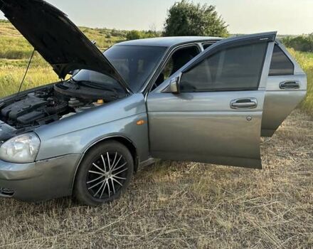 Серый ВАЗ 2170 Priora, объемом двигателя 1.6 л и пробегом 212 тыс. км за 2900 $, фото 2 на Automoto.ua