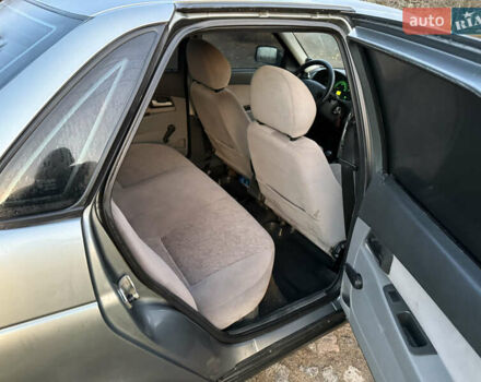 Сірий ВАЗ 2170 Priora, об'ємом двигуна 1.6 л та пробігом 172 тис. км за 2650 $, фото 10 на Automoto.ua