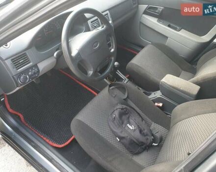 Серый ВАЗ 2170 Priora, объемом двигателя 1.6 л и пробегом 198 тыс. км за 2400 $, фото 3 на Automoto.ua