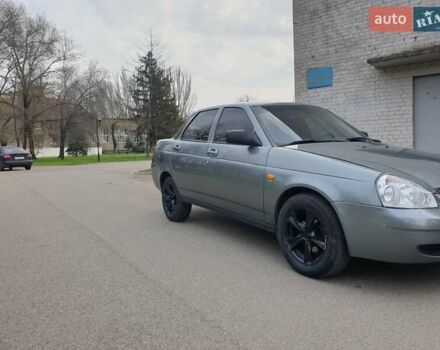 Серый ВАЗ 2170 Priora, объемом двигателя 1.6 л и пробегом 198 тыс. км за 2400 $, фото 2 на Automoto.ua