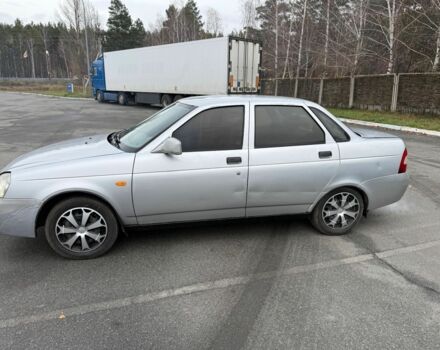 Серый ВАЗ 2170 Priora, объемом двигателя 1.6 л и пробегом 250 тыс. км за 1300 $, фото 6 на Automoto.ua