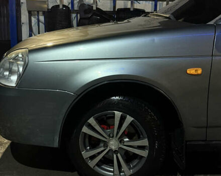 Серый ВАЗ 2170 Priora, объемом двигателя 1.6 л и пробегом 175 тыс. км за 3200 $, фото 3 на Automoto.ua