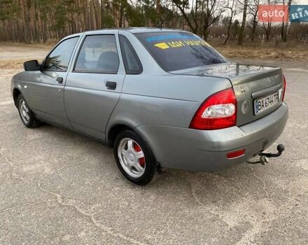 Серый ВАЗ 2170 Priora, объемом двигателя 1.6 л и пробегом 217 тыс. км за 3300 $, фото 9 на Automoto.ua