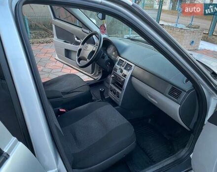 Серый ВАЗ 2170 Priora, объемом двигателя 1.6 л и пробегом 299 тыс. км за 3000 $, фото 27 на Automoto.ua