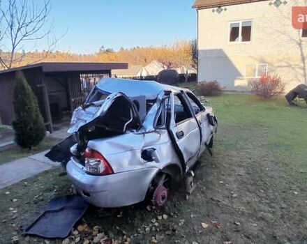 Серый ВАЗ 2170 Priora, объемом двигателя 1.6 л и пробегом 280 тыс. км за 1000 $, фото 4 на Automoto.ua