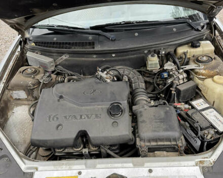 Серый ВАЗ 2170 Priora, объемом двигателя 1.6 л и пробегом 170 тыс. км за 2500 $, фото 9 на Automoto.ua