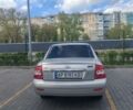 Серый ВАЗ 2170 Priora, объемом двигателя 1.6 л и пробегом 250 тыс. км за 1100 $, фото 1 на Automoto.ua