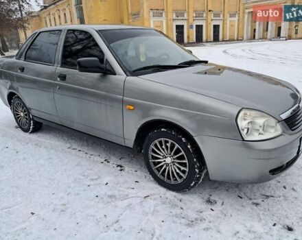 Серый ВАЗ 2170 Priora, объемом двигателя 1.6 л и пробегом 160 тыс. км за 2950 $, фото 2 на Automoto.ua