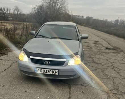 Серый ВАЗ 2170 Priora, объемом двигателя 1.6 л и пробегом 250 тыс. км за 2000 $, фото 2 на Automoto.ua