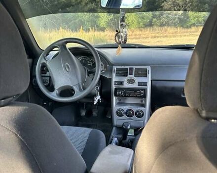 Серый ВАЗ 2170 Priora, объемом двигателя 1.6 л и пробегом 212 тыс. км за 2900 $, фото 6 на Automoto.ua