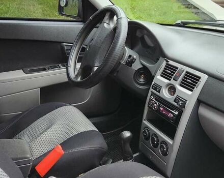 Серый ВАЗ 2170 Priora, объемом двигателя 1.6 л и пробегом 260 тыс. км за 2350 $, фото 6 на Automoto.ua