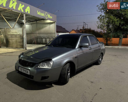Серый ВАЗ 2170 Priora, объемом двигателя 1.6 л и пробегом 171 тыс. км за 3100 $, фото 2 на Automoto.ua