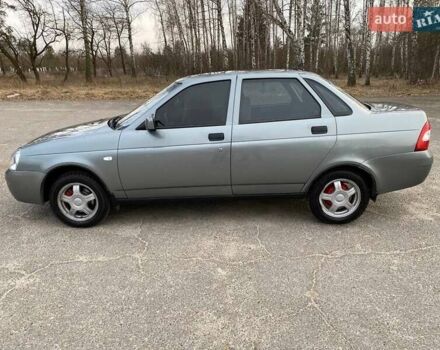 Серый ВАЗ 2170 Priora, объемом двигателя 1.6 л и пробегом 217 тыс. км за 3300 $, фото 10 на Automoto.ua