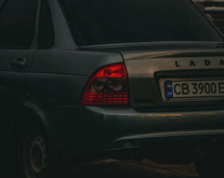 Серый ВАЗ 2170 Priora, объемом двигателя 1.6 л и пробегом 240 тыс. км за 3700 $, фото 4 на Automoto.ua