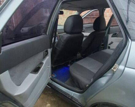 Серый ВАЗ 2170 Priora, объемом двигателя 1.6 л и пробегом 241 тыс. км за 2300 $, фото 3 на Automoto.ua