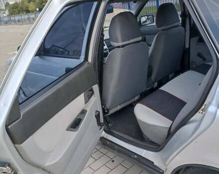 Серый ВАЗ 2170 Priora, объемом двигателя 1.6 л и пробегом 182 тыс. км за 2300 $, фото 9 на Automoto.ua