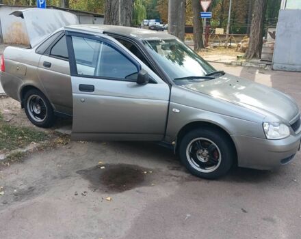 Серый ВАЗ 2170 Priora, объемом двигателя 1.6 л и пробегом 192 тыс. км за 2200 $, фото 4 на Automoto.ua